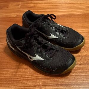 Mizuno “Cyclone Speed” Volleyball Shoes